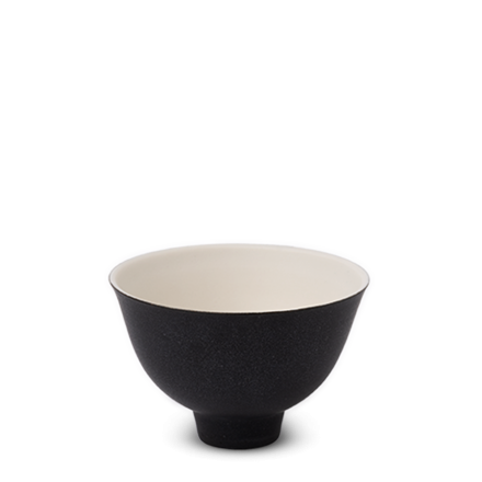 Teacup Lars Kanter Black White